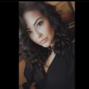 Meet your Posher, Stephanie